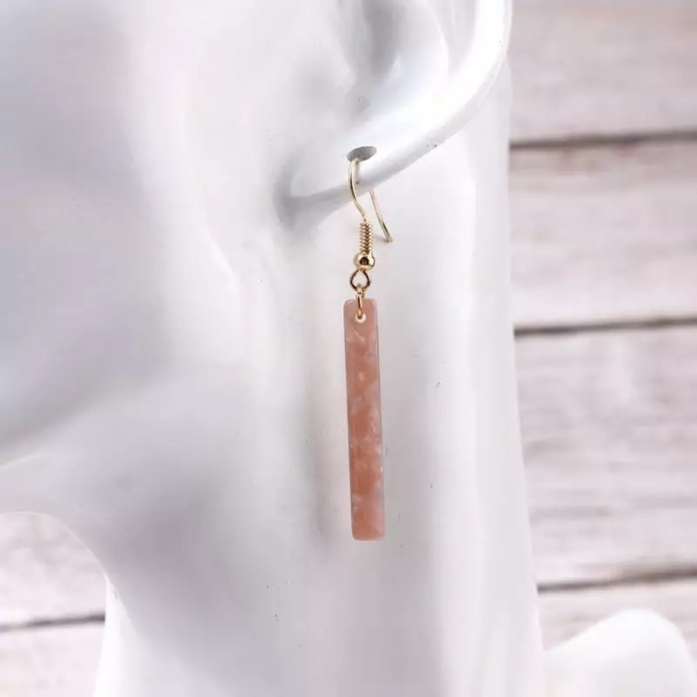Blush Bar Acrylic Tortoise Shell Resin Earrings - Picture 2 of 6